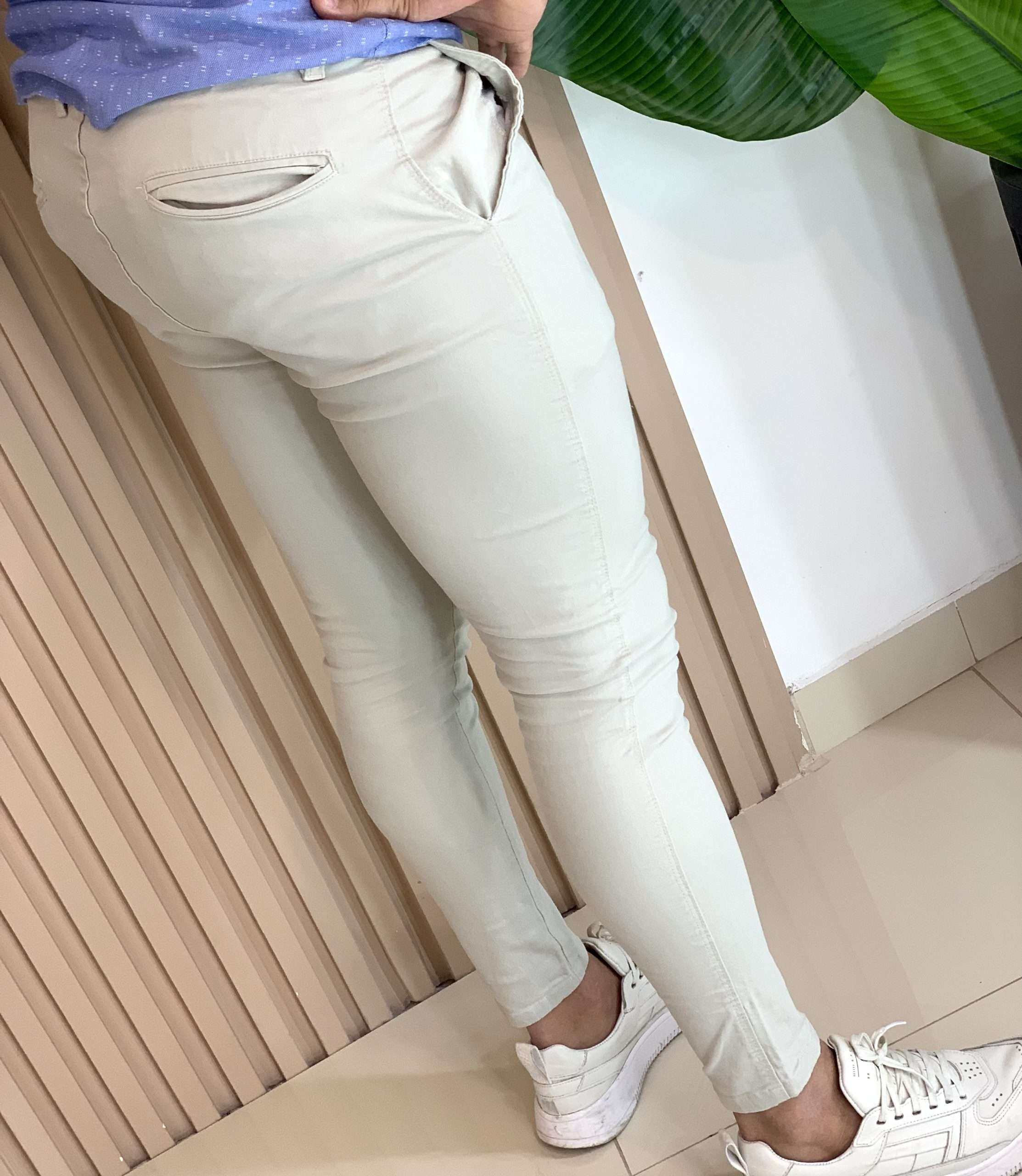 57FB909F-A4BD-426A-A312-CB83176BEBED