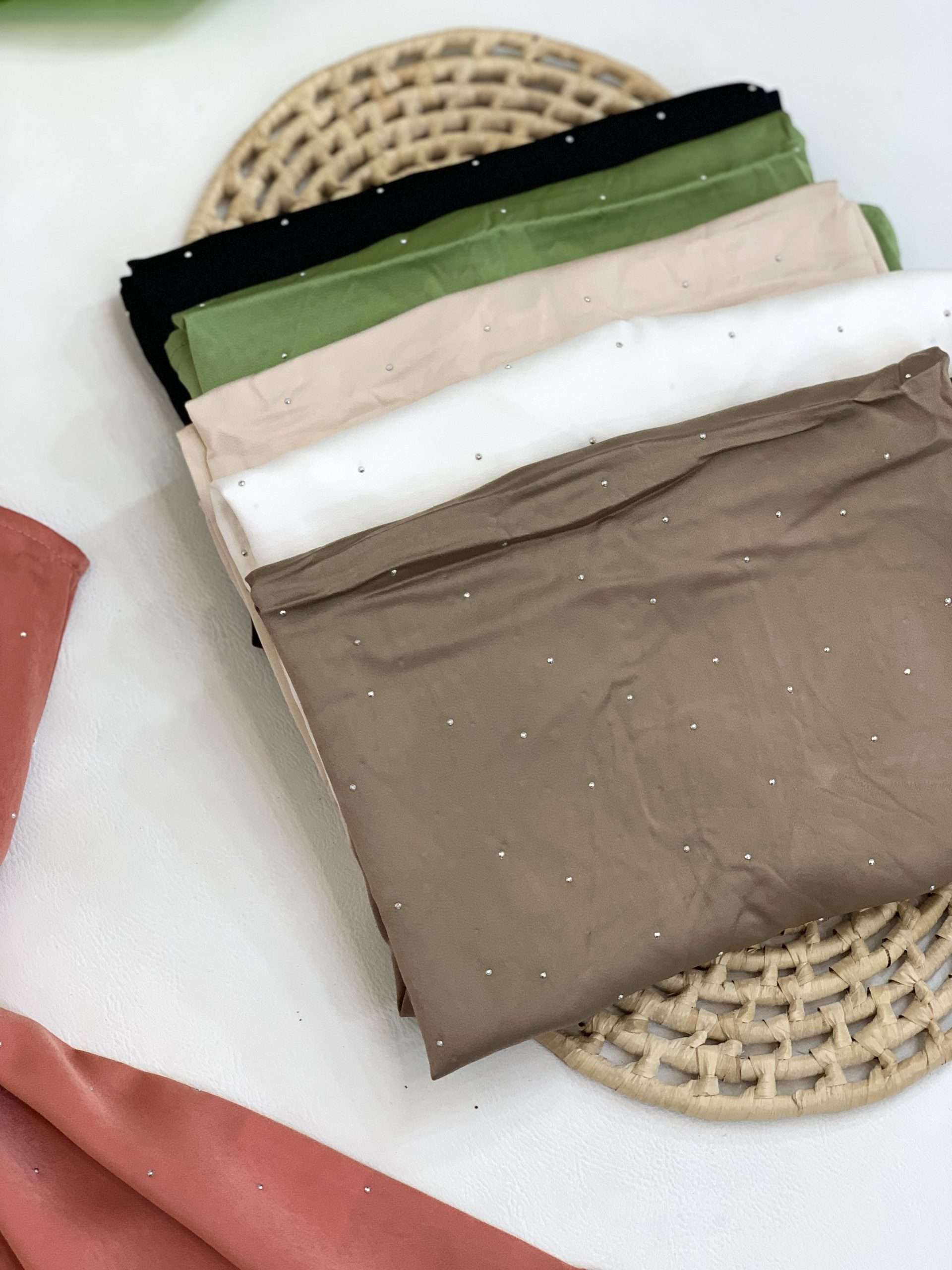 D6244145-8819-49B1-BC1D-89C678701073