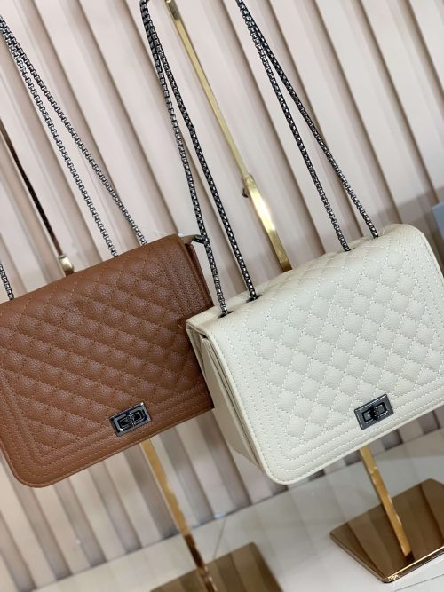 8F505E2E-EA7B-4A15-84DD-F24F8479C890