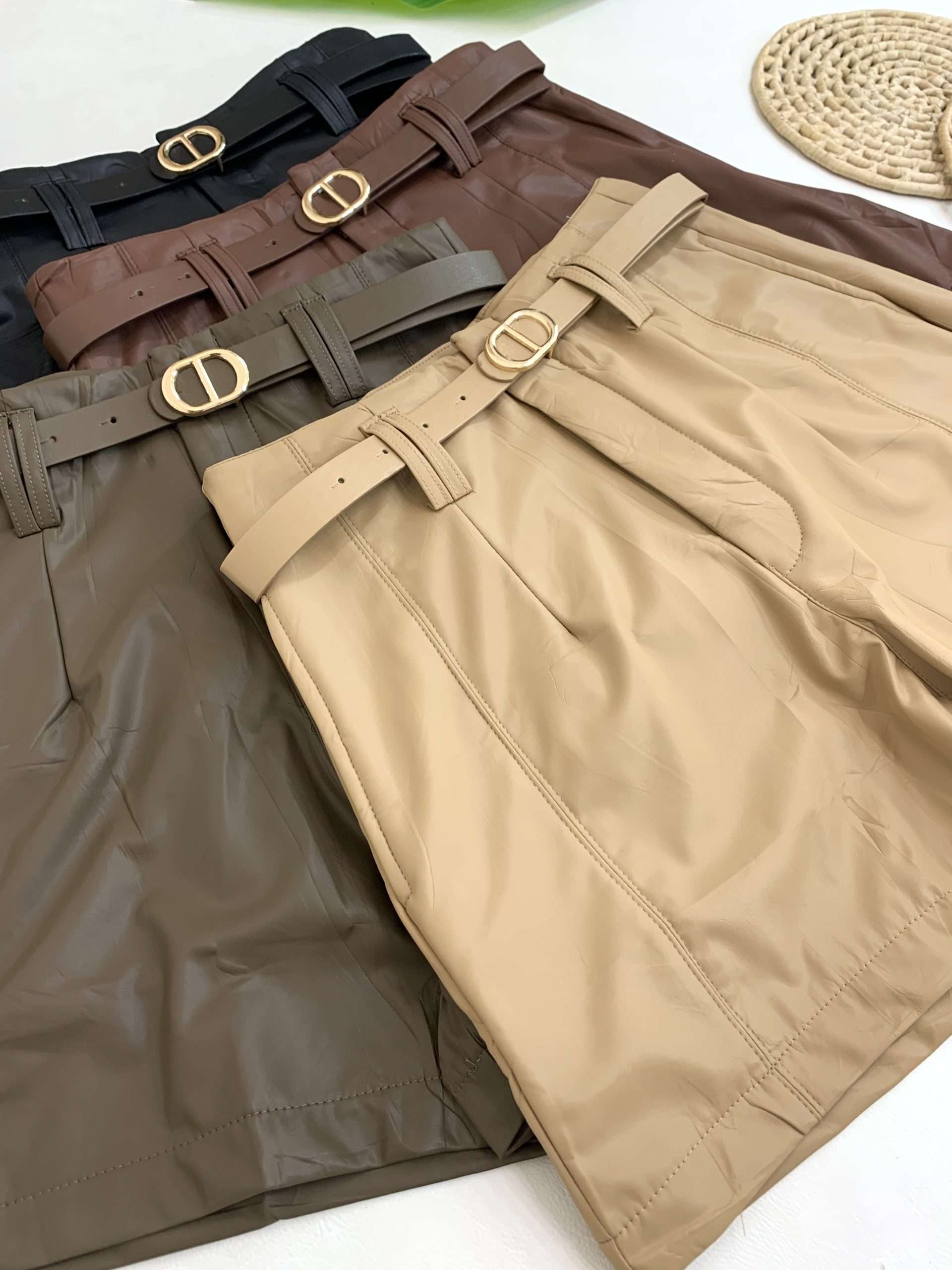 C4E463C6-9D44-4E8B-9BD8-A229F297A882