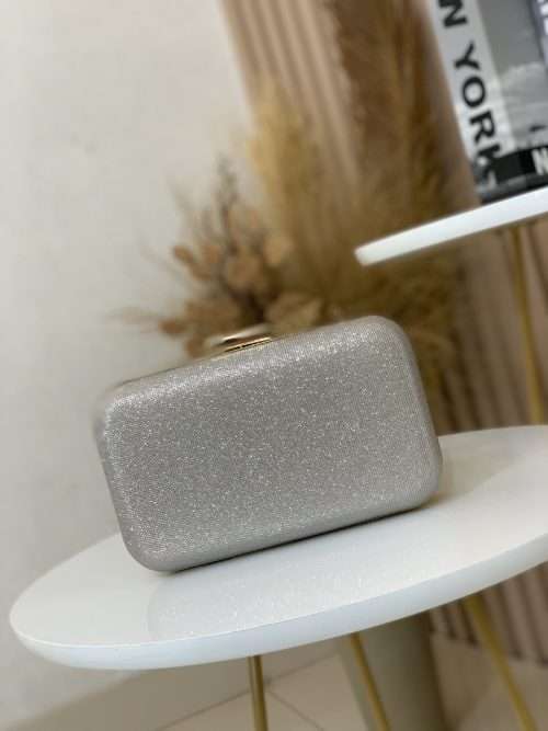 7835E86E-CEC7-48B8-9920-90469DB539DB