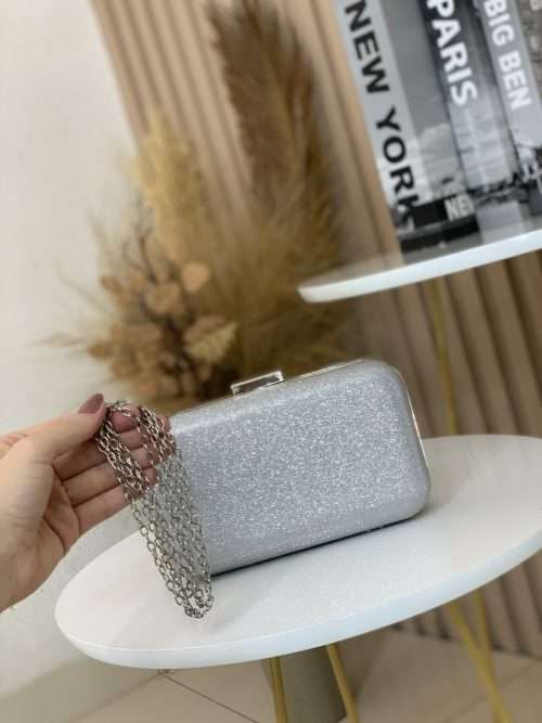 AA07E28E-D6A8-4657-B6F9-03EB2533FAB7