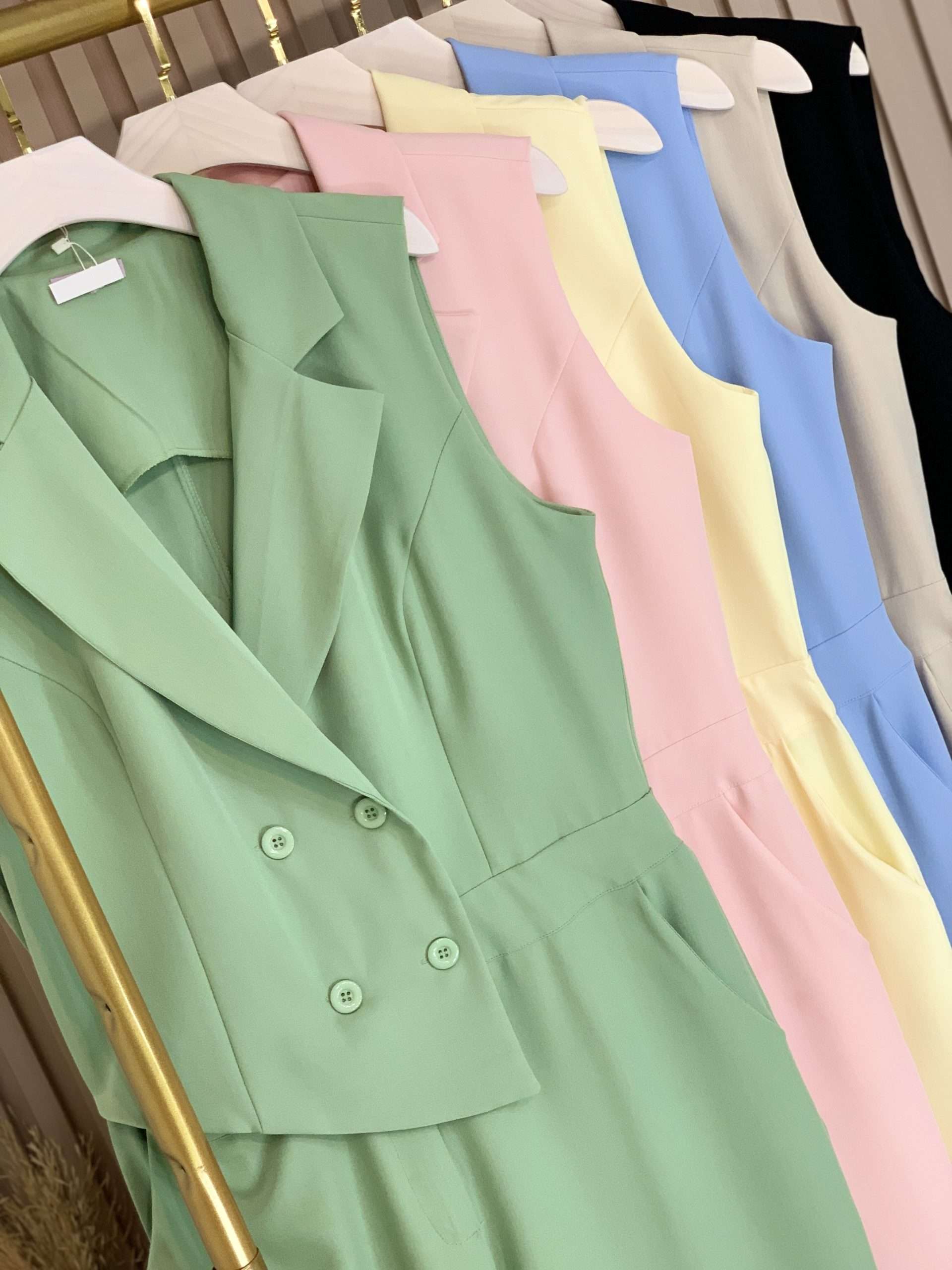 8E1AFE48-E78A-4027-B97E-43A643F45D93