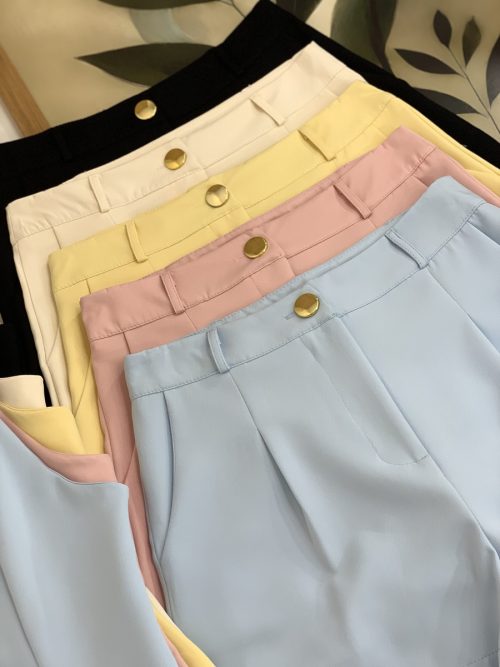 ADA2B6ED-AFBC-434F-8FF9-B98D744200CA