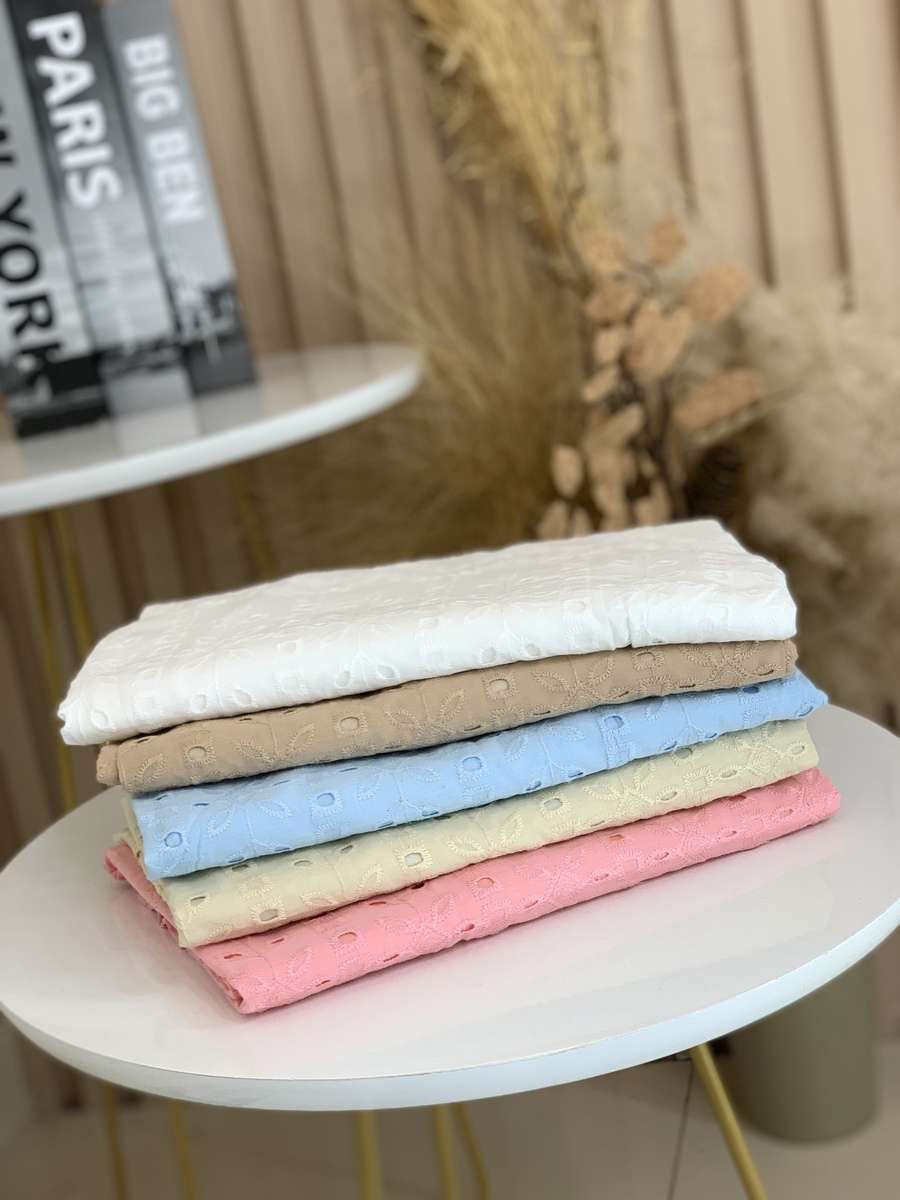 D5CA834F-8FB8-4E50-B1DF-726420914F01