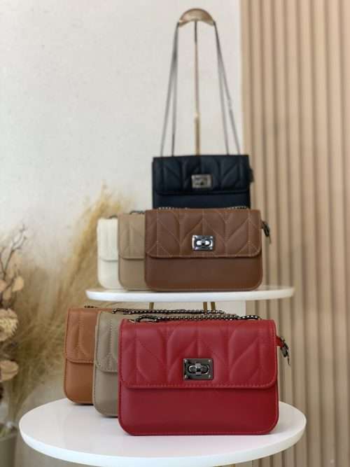 D70B19E9-2925-46B9-9F75-D49B628D5E88