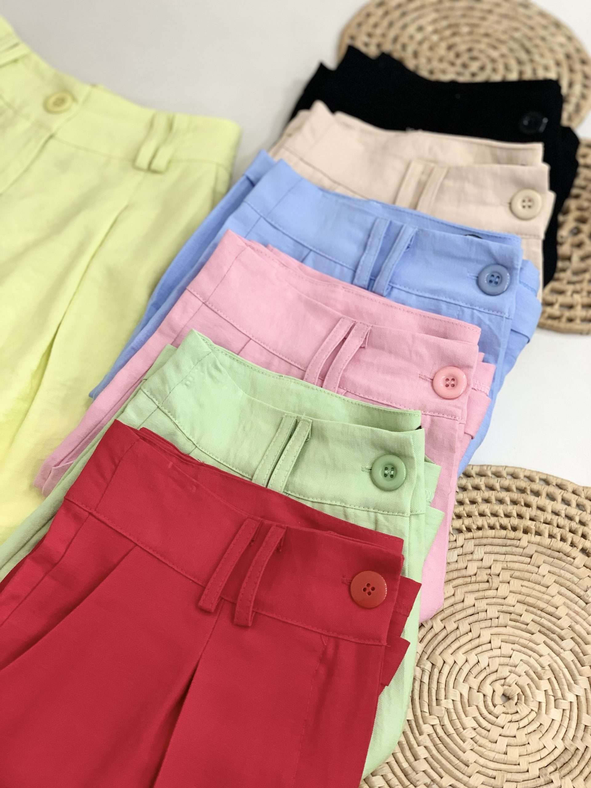 EB5F105A-F3C5-4E5D-9FB1-D0563569EC7F