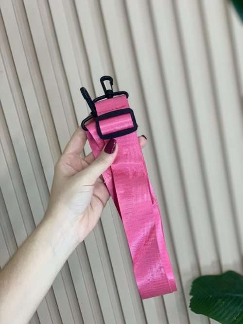 E7E2EB7D-F398-42FA-8583-275FCD085D22