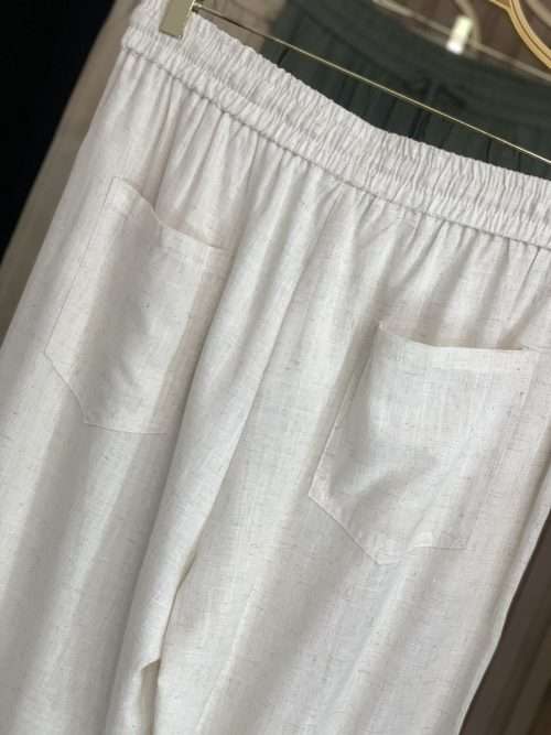 E88A95B8-213D-4090-B3CF-C527E92FACED