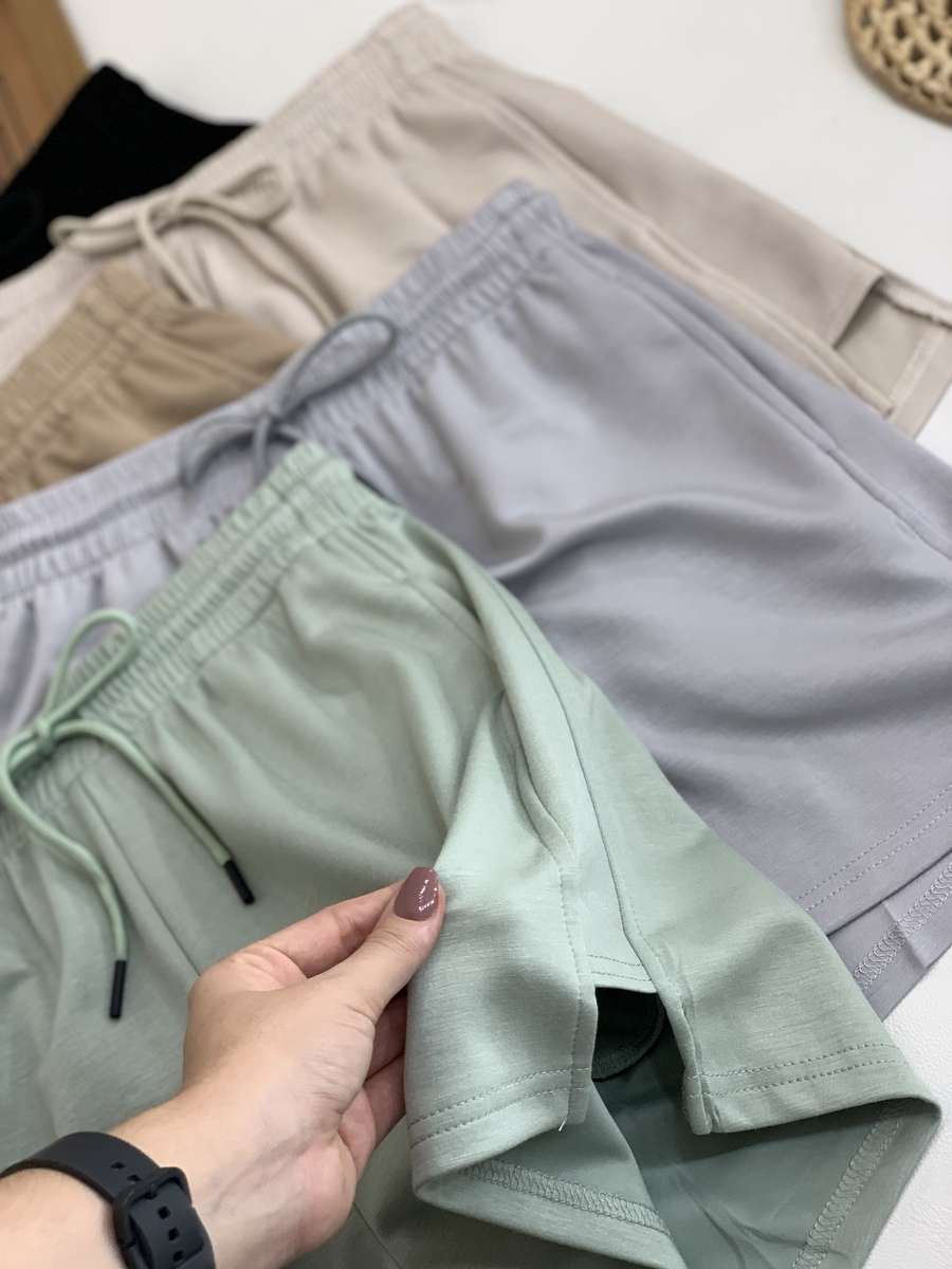 43E2CC0A-5A8B-4116-A0D8-C2C07F8BCD3B