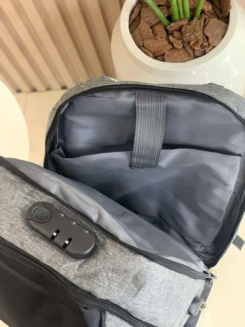 6DEC424A-2010-4CA5-987E-CF3BF1B469F4