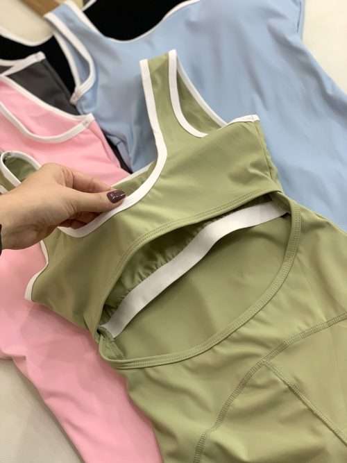 A5878A1A-7D07-4D4D-A22C-ECD64FFDCA04