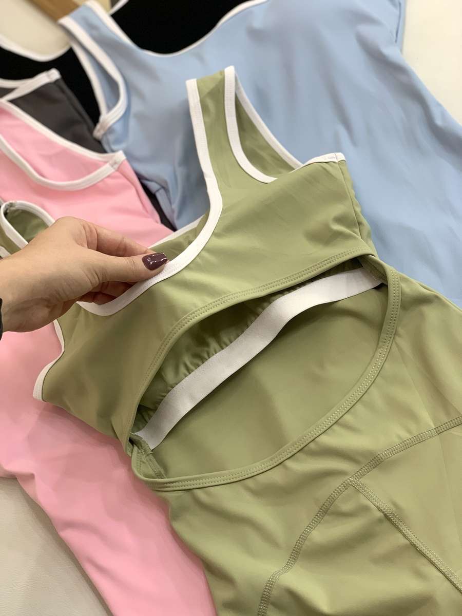 A5878A1A-7D07-4D4D-A22C-ECD64FFDCA04