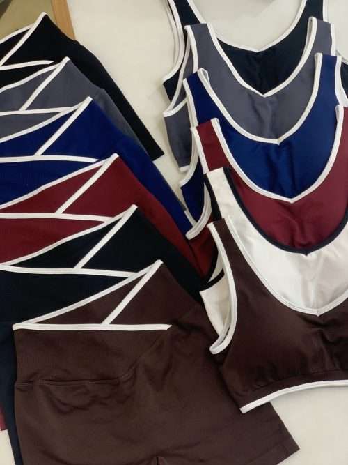 B9E78251-EE29-48EE-B2CF-A9CF2F737C32