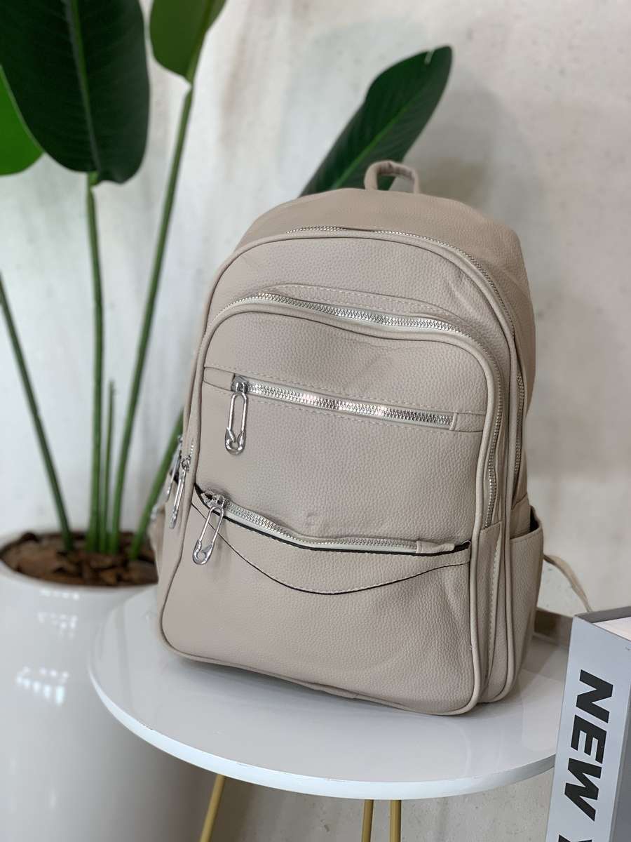 CA5A0445-626F-439E-ADFE-68B3E82C9335