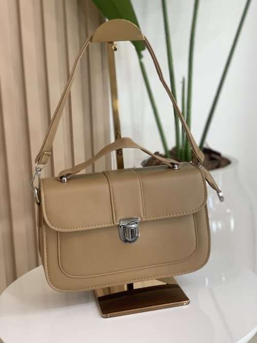 B2A6B467-253A-4E30-A712-3DBF3A68F24E