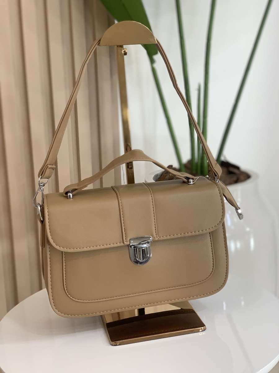 B2A6B467-253A-4E30-A712-3DBF3A68F24E